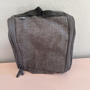 Made By Design Toiletry Travel Make Up Accessory Cosmetic Bag W/Hook and Pockets